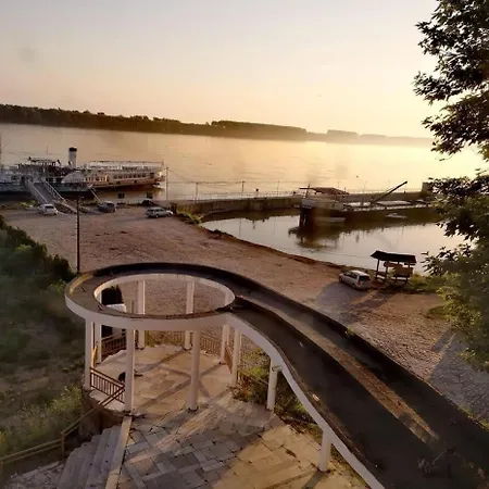 радецки град козлодуй Hotel *