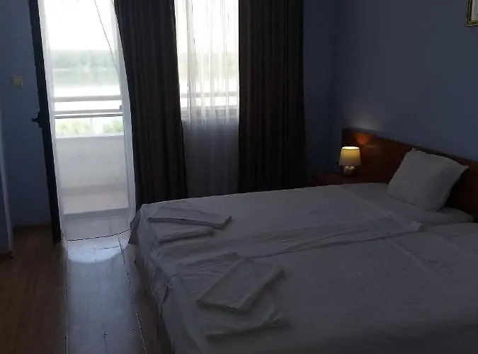 ホテル радецки град козлодуй *