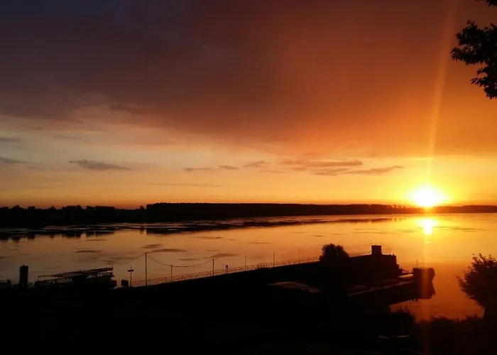 ホテル радецки град козлодуй